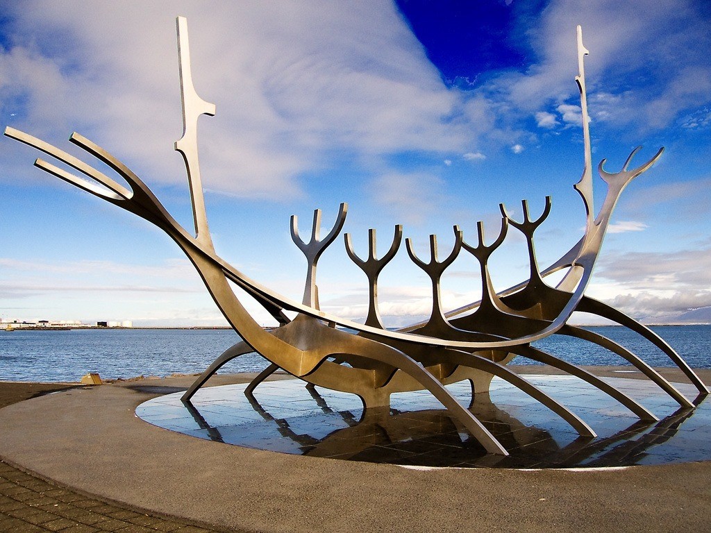 solfar_suncraft_sculpture_by_jon_gunnar_arnason