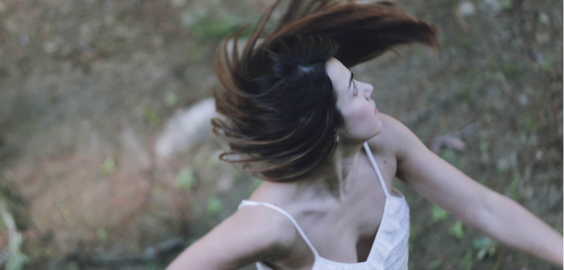 «Το κορίτσι του λύκου» στο Θεάτρο του Νέου Κόσμου