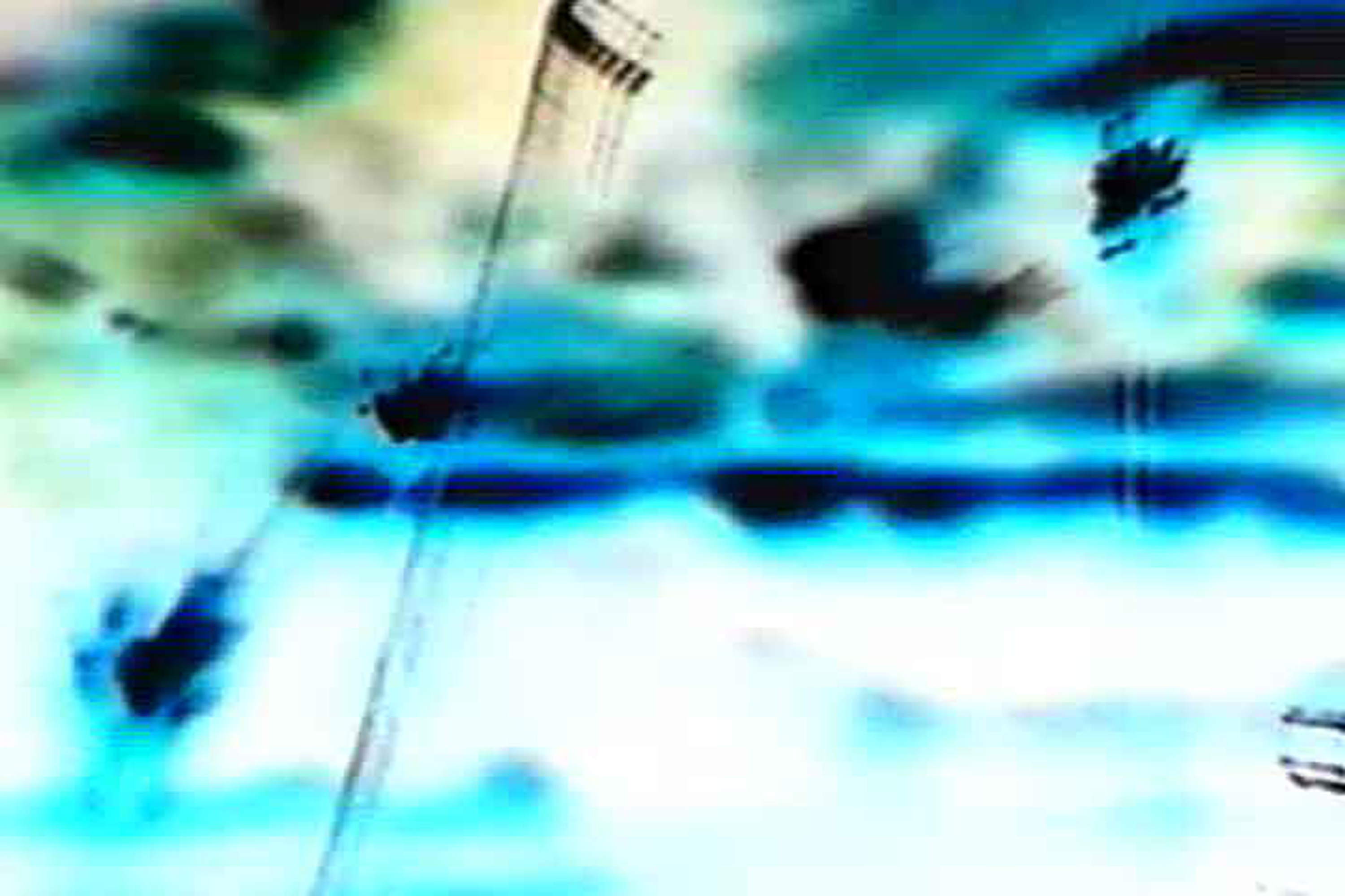 Παναγιώτα Τζαμουράνη, Ακούγοντας το κενό, 2002 (στιγμιότυπο βίντεο) Βίντεο VHS 07:10 λεπτά
