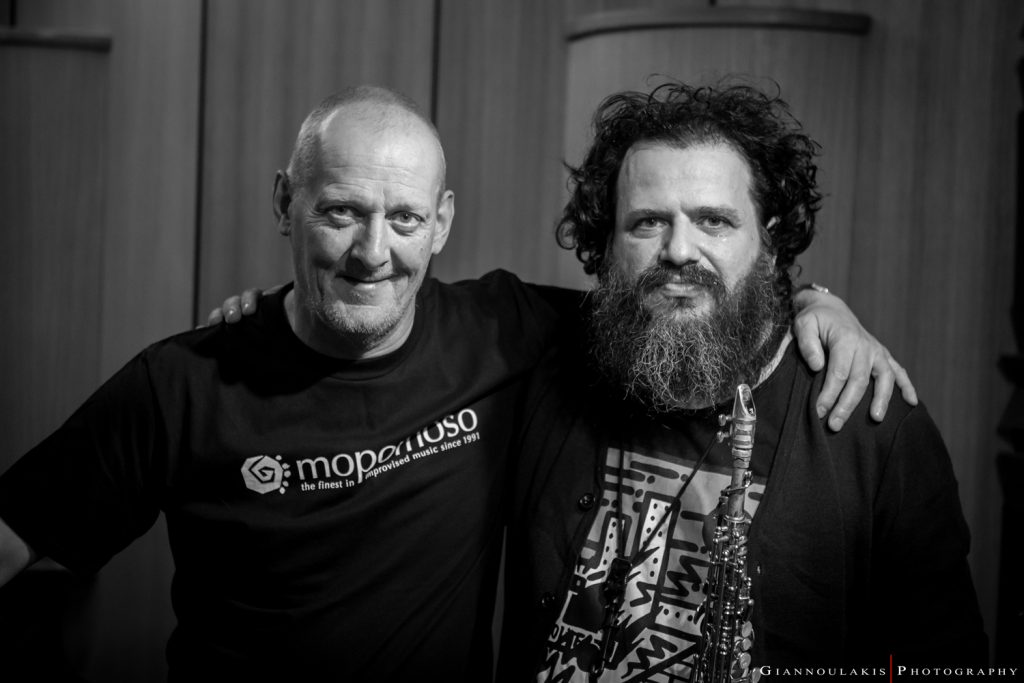 Duo Alex Maguire & Nikolas Skordas ©Δημήτρης Γιαννουλάκης