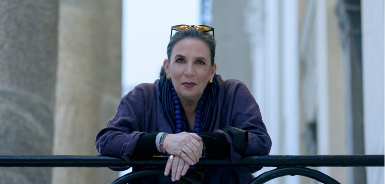 LINA NIKOLAKOPOULOU