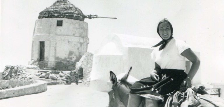 Υφαίνοντας Ιστορίες: Η Margaret Kenna και η Ανάφη