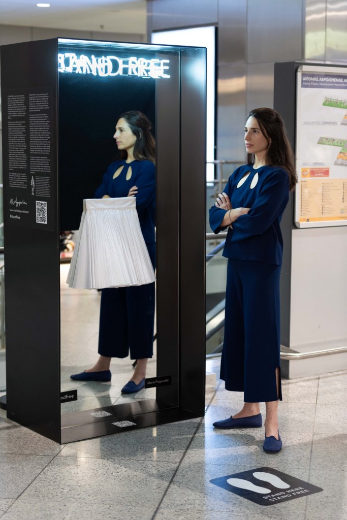 STAND FREE Installation στο Ελ. Βενιζέλος