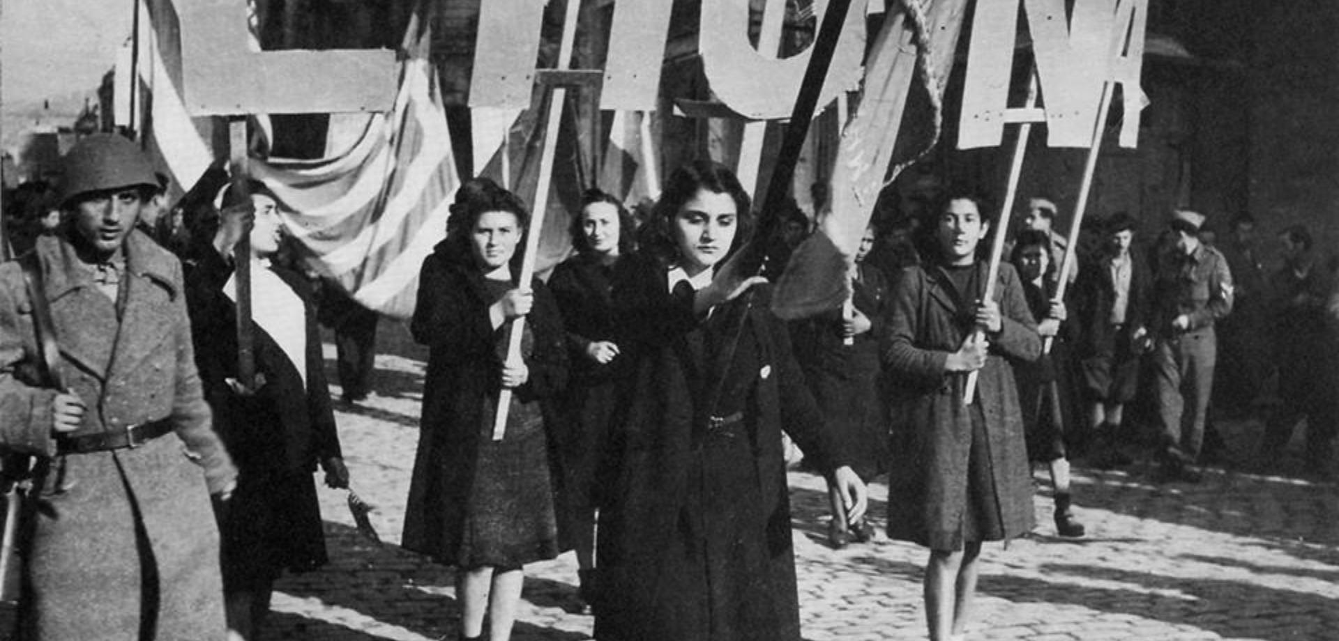 ΓΥΝΑΙΚΕΣ ΜΑΧΗΤΡΙΕΣ - Η τριπλή απελευθέρωση