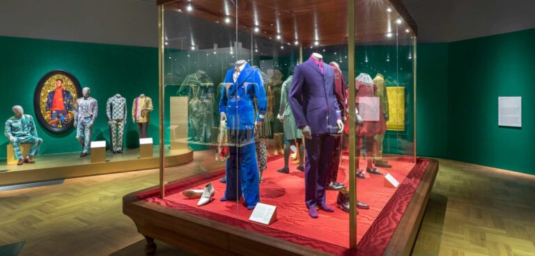 Fashioning Masculinities_ The Art of Menswear'' στο μουσείο V&A του Λονδίνου